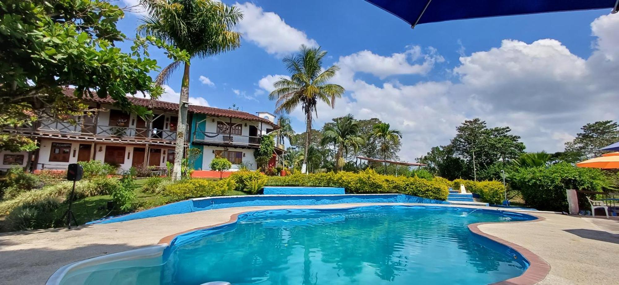 Finca Hotel Palmas Frente A Panaca Quimbaya Extérieur photo